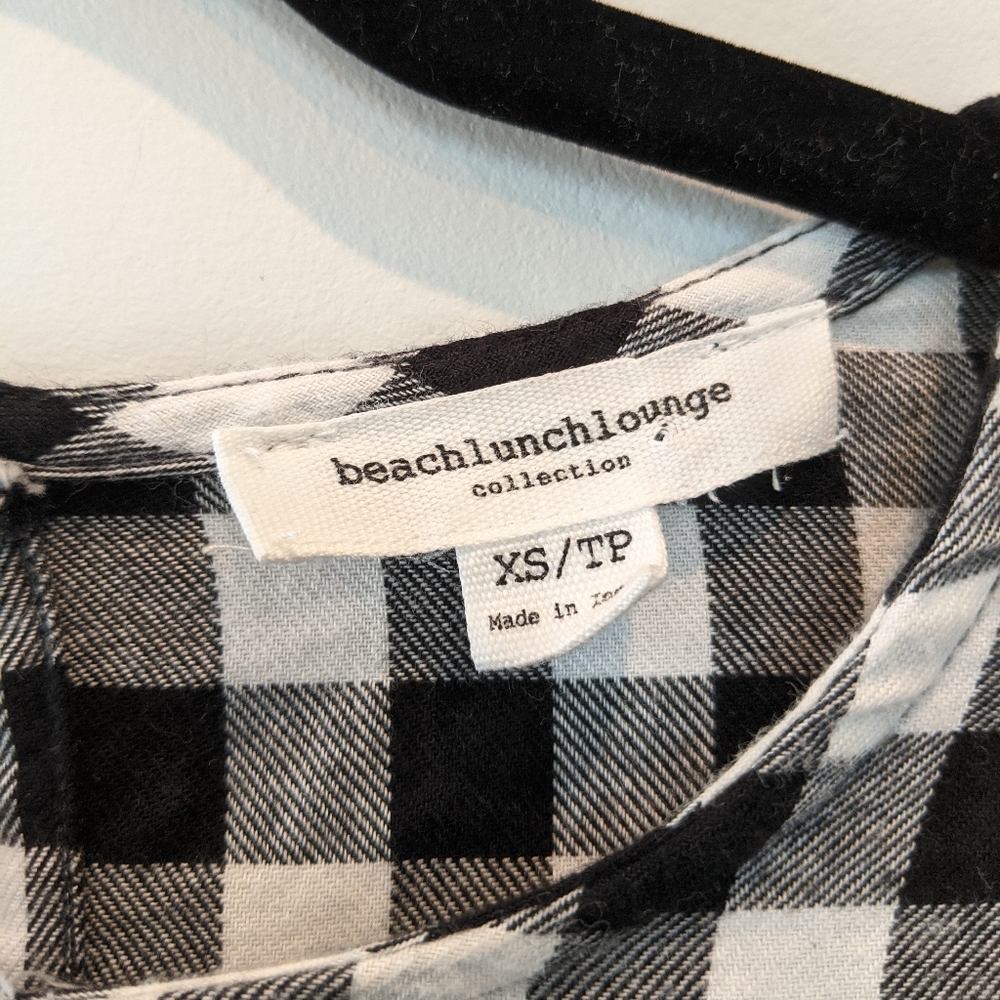 Beach Lunch Lounge Gingham flair sleeve blouse - Picture 6 of 7